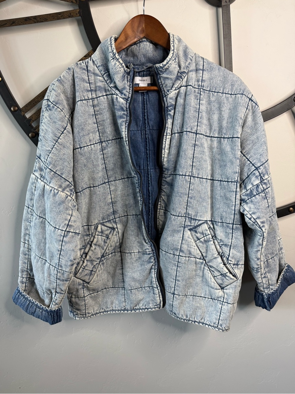 Forever 21 Y2K Light Blue quilted Denim Jacket